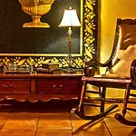 Doupiani House Hotel 3*