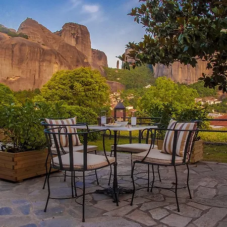 Doupiani House فندق كالامباكا