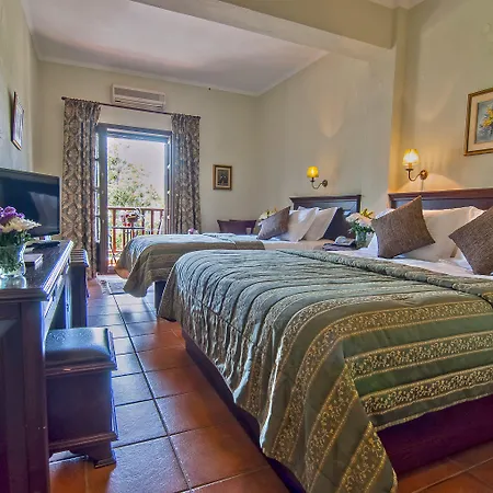 Doupiani House Hotel