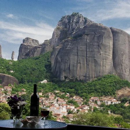 Doupiani House فندق كالامباكا