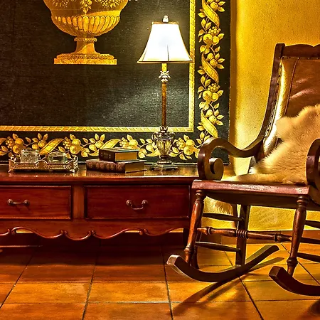 Doupiani House Hotel 3*