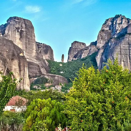 فندق Doupiani House