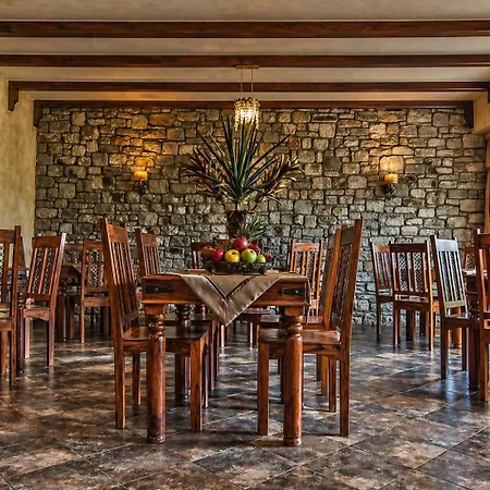 Doupiani House Hotel 3*
