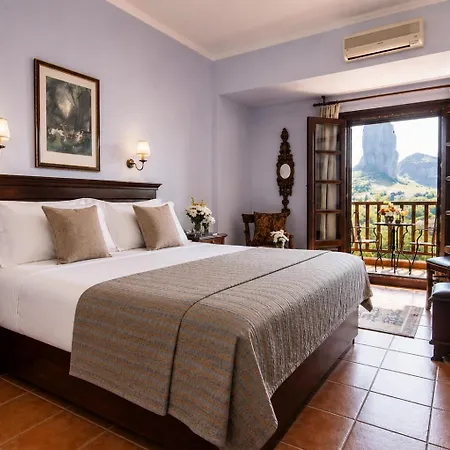 Hotel Doupiani House 3*