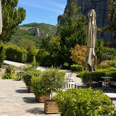 Hotel Doupiani House 3*