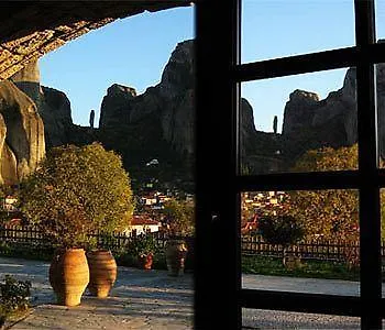 Hotel Doupiani House 3*