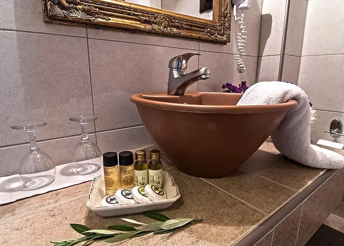 Doupiani House Hotel