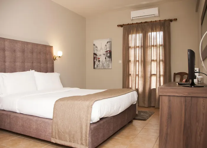 Doupiani House Hotel