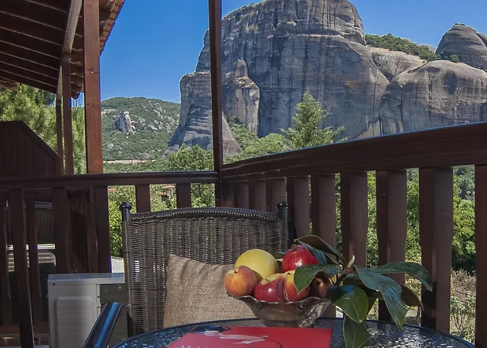 Hotel Doupiani House