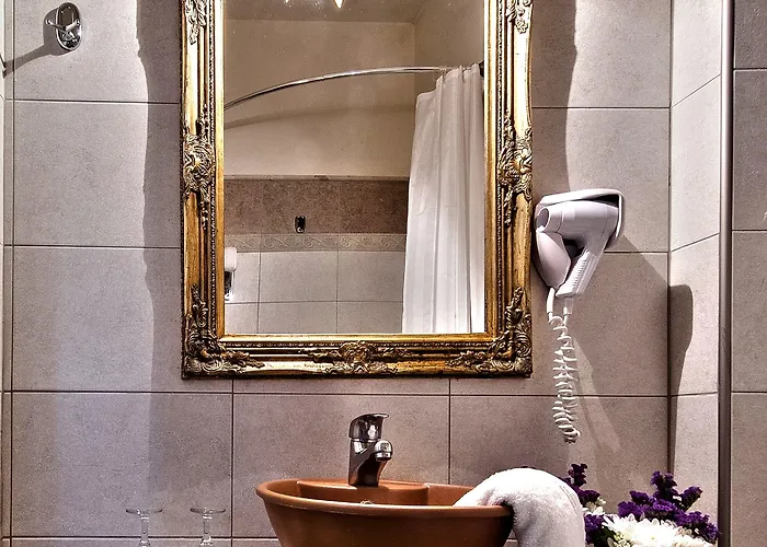 Hotel Doupiani House 3*