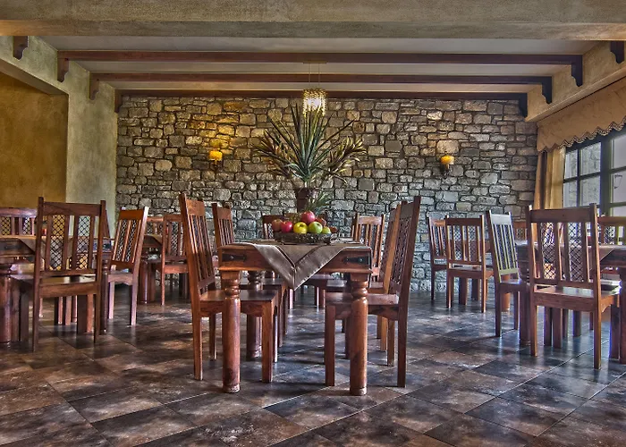 Hotel Doupiani House 3*