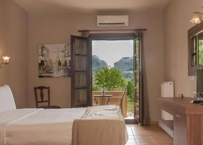 Doupiani House Hotel 3*