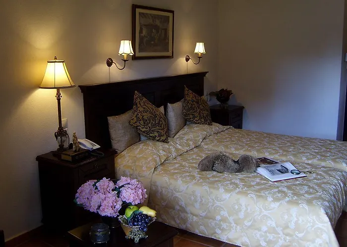 Doupiani House Hotel